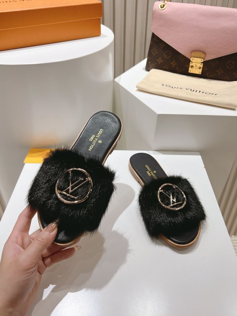 Louis Vuitton Slippers